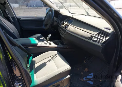 2009 BMW X5 xDrive30I z USA, uszkodzony, nr VIN 5UXFE43539L263619